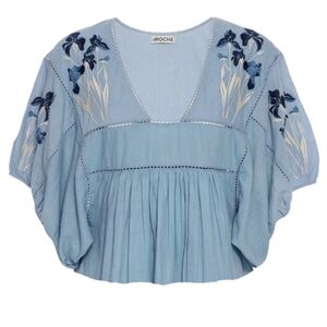 St. Roche embroidered flowy short sleeve top in light blue size Small NWT